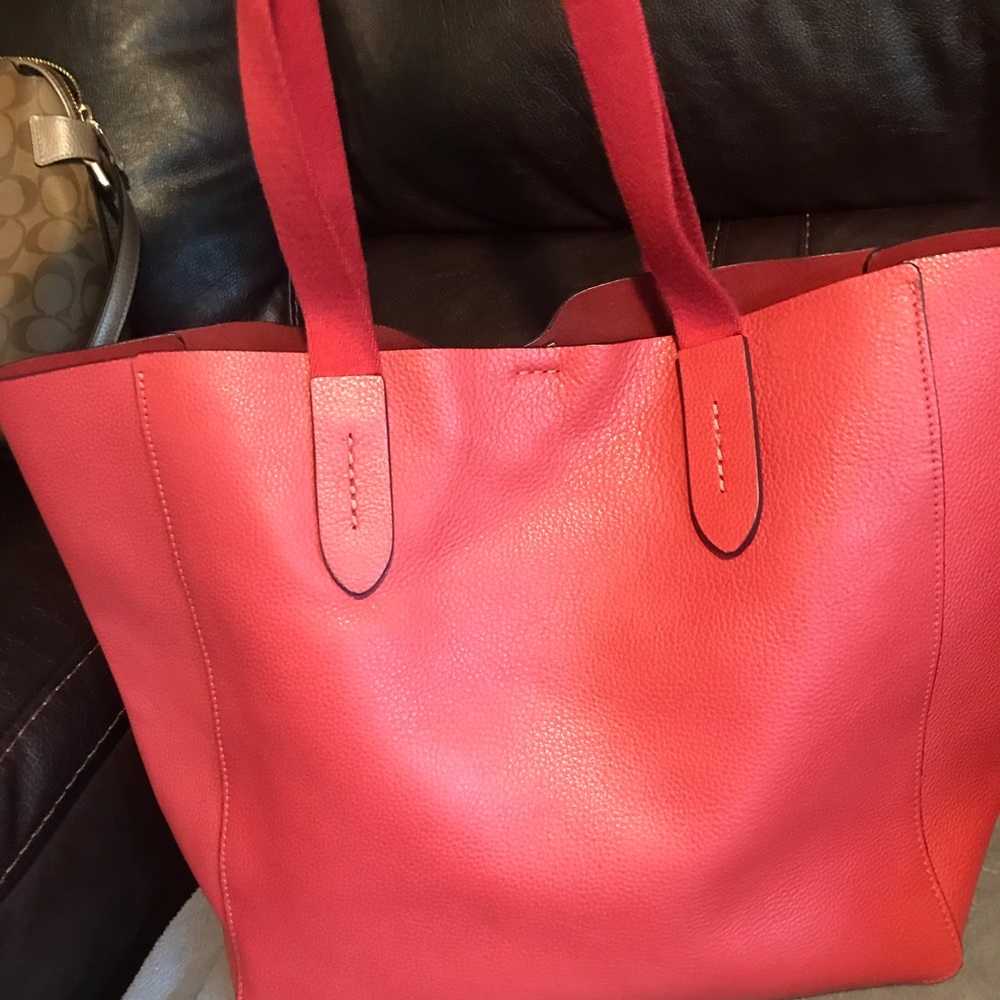 Coach Bag - Picture 3 of 6